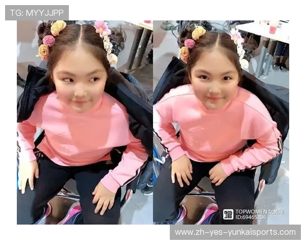 15岁王诗龄与RV推出限量款!穿粉色羽毛裙置身花卉中,像公主一样